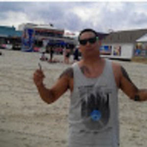 Meet your Posher, Cesar